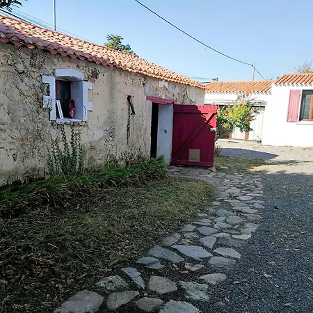 La Longere Du Marais